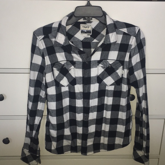 TNA classic fit plaid black and white buttondown - Picture 2 of 5